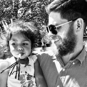 Meet your Posher, Thomas